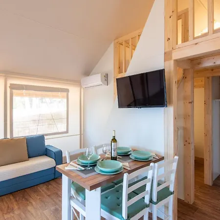 خيمة فخمة Glamping - Beach Camp Adriatic 4*